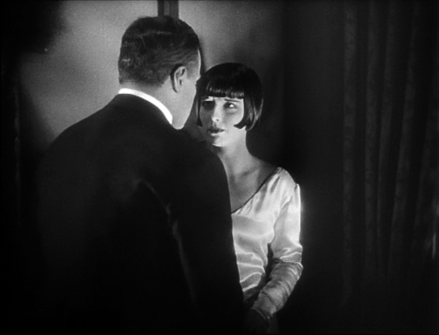 ルイーズ・ブルックス（Louise Brooks）「パンドラの箱」（1929）《中編》_e0042361_2314117.jpg