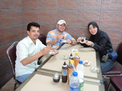 ファルージャで思い出のケバブを食す。_b0006916_254033.jpg