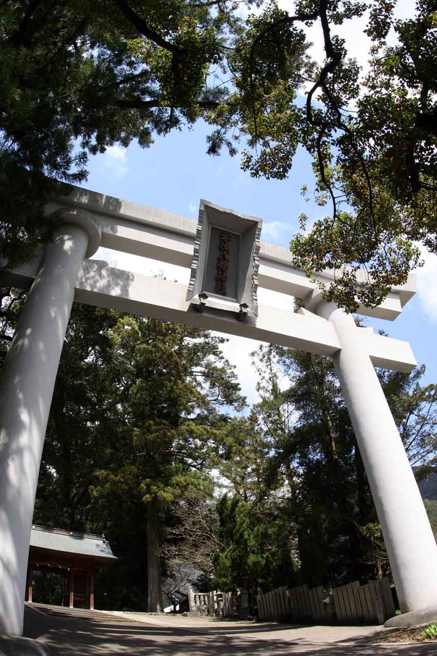 徳島県名西郡神山町「宇佐八幡宮」♪_d0058941_20522498.jpg