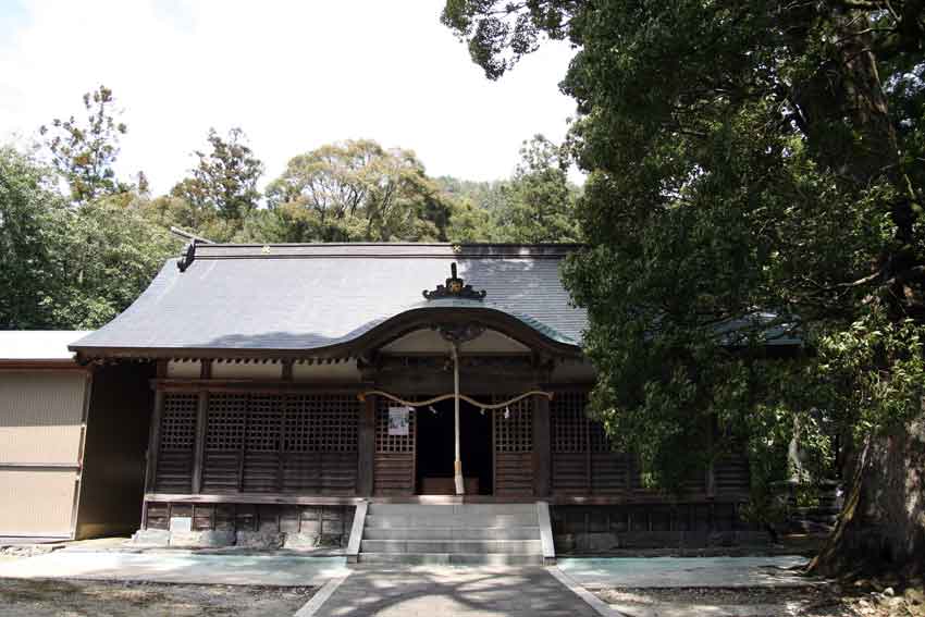 徳島県名西郡神山町「宇佐八幡宮」♪_d0058941_2131020.jpg
