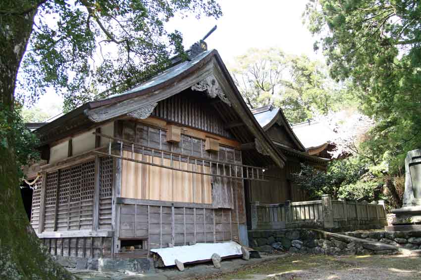 徳島県名西郡神山町「宇佐八幡宮」♪_d0058941_21582823.jpg