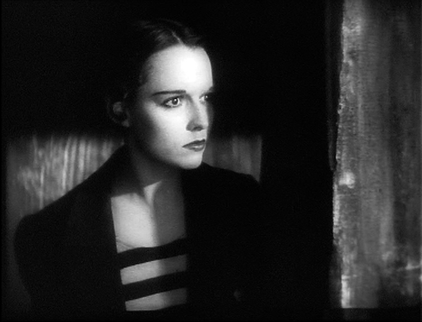 ルイーズ・ブルックス（Louise Brooks）「パンドラの箱」（1929）《後編》_e0042361_22515867.jpg