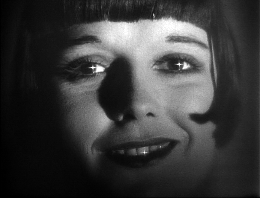 ルイーズ・ブルックス（Louise Brooks）「パンドラの箱」（1929）《後編》_e0042361_2355754.jpg