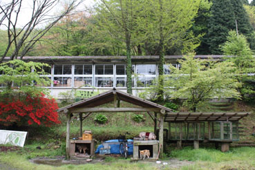 いつき焼端海野窯（１）標高950mの山の分校で陶芸体験_b0125397_9362521.jpg