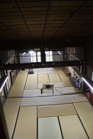 関善賑わい屋敷_f0090602_1237250.jpg