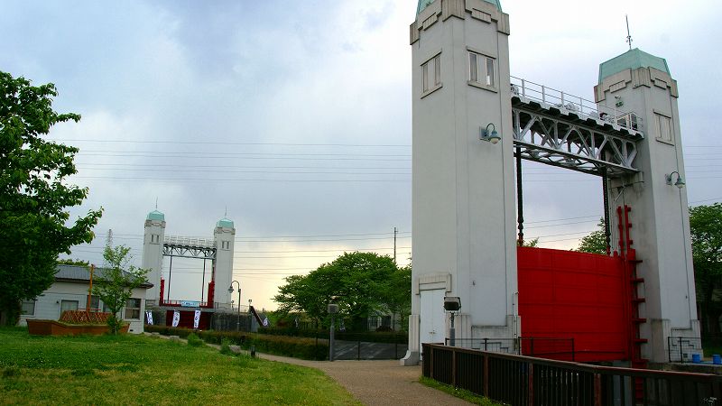 三栖閘門　（河川港の伏見港を支えた近代日本の産業遺構 ）  (2009年05月30日)_c0119555_1457927.jpg