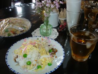 雑貨DA! バザーだIN和みカフェに出張販売!_e0166301_23113849.jpg