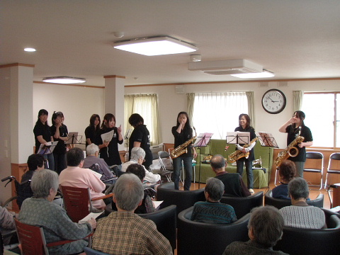 ５月５日訪問アンサンブル演奏会_f0200416_7322974.jpg