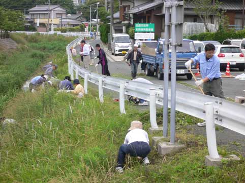 清谷川清掃活動　地元の主体の清掃活動に変わり　喜び倍増！　_b0120982_4541010.jpg