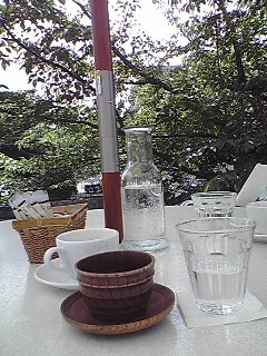 朝の京都散策 平安神宮&カフェ_e0108851_22581368.jpg