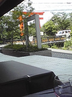 朝の京都散策 平安神宮&カフェ_e0108851_2333098.jpg
