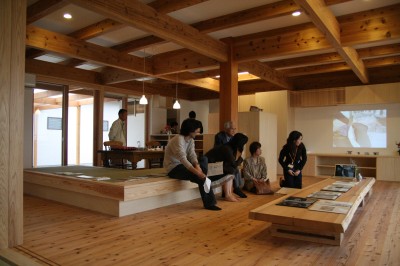 心地いい週末 その2 完成プロトハウスの家「O様邸」オープンハウス_e0029115_11292140.jpg