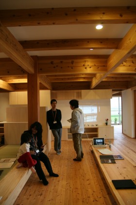 心地いい週末 その2 完成プロトハウスの家「O様邸」オープンハウス_e0029115_1212073.jpg