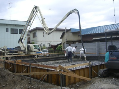 基礎工事_f0138807_23381854.jpg