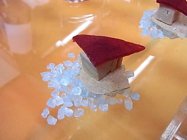 b0145846_23465216.jpg
