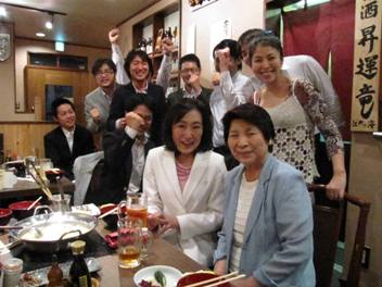ただの、食事会ではなかった?!_d0091909_1044483.jpg