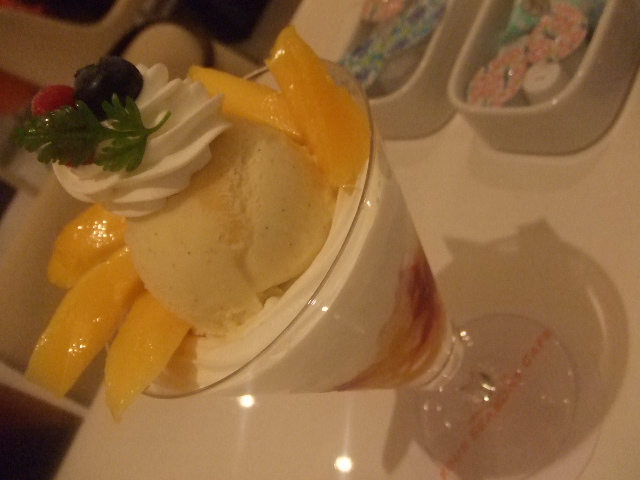 フォーシーズンズカフェ_f0076001_23142735.jpg