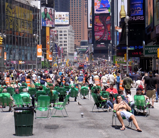 変わらないために、変わり続ける　Traffic-Free Broadway in Times Square_b0007805_103548.jpg