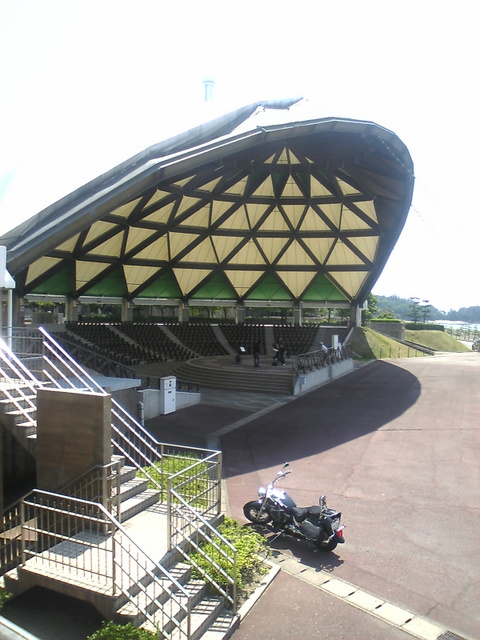 b0057140_0263635.jpg