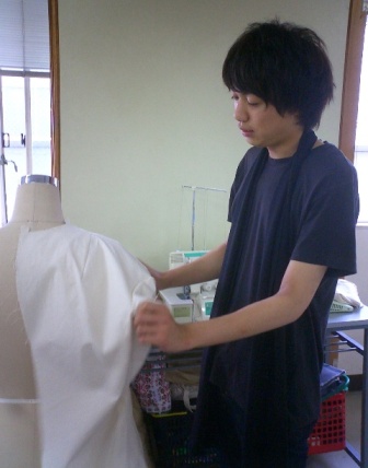 ただいまコンテスト作品製作中!!!!_b0163640_1743057.jpg