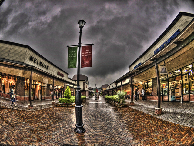 雨の土岐プレミアムアウトレット ふじーん画報 Photo Life Log Hdri 雨の土岐プレミアムアウトレット ふじーん画報 Photo Life Log Hdri