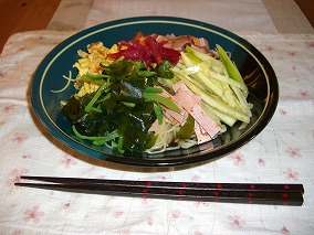 冷麺_e0134052_18545474.jpg