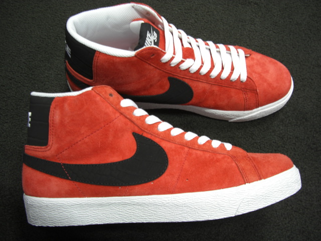 ☆★NIKE BLAZER PREMIUM SB★★_a0106202_21142311.jpg