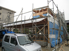 「守山の家」建て前2日目_b0179213_18493284.jpg