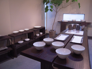 飯沼耕市・作陶展_e0109554_8454870.jpg