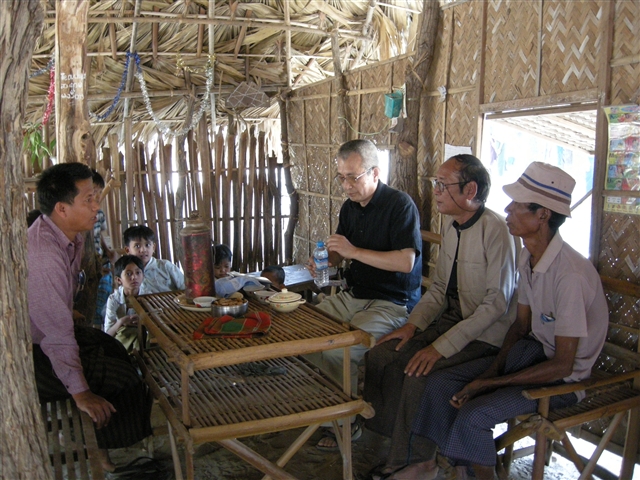 ミャンマー・バガンの僻地に学校を建てる_a0120187_14465645.jpg