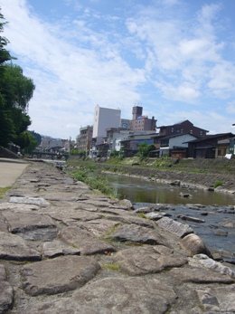 e0100046_19133934.jpg