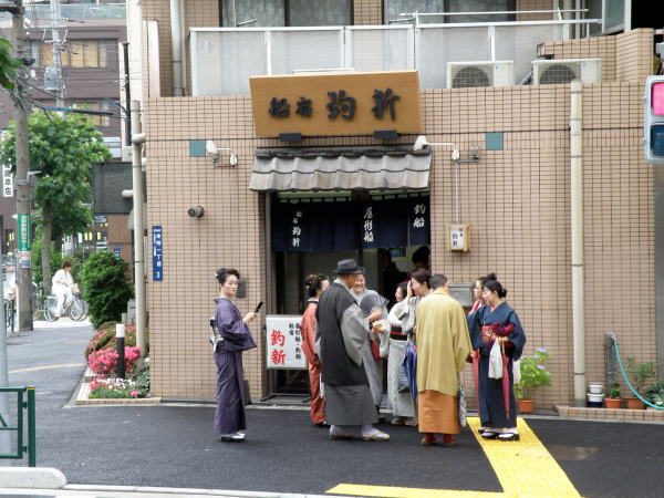 ハニーの赤い船_c0023172_20244495.jpg
