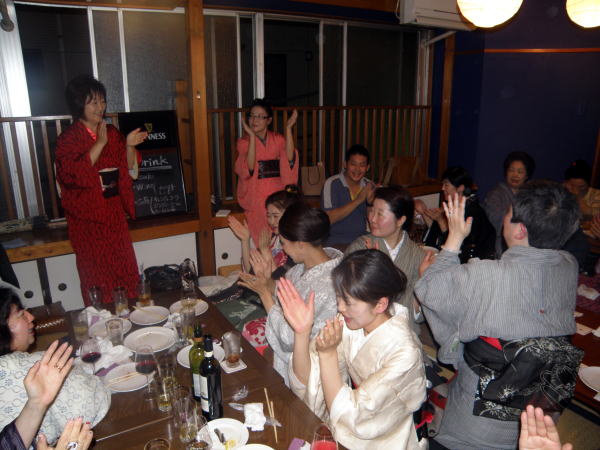 ハニーの赤い船_c0023172_20303262.jpg