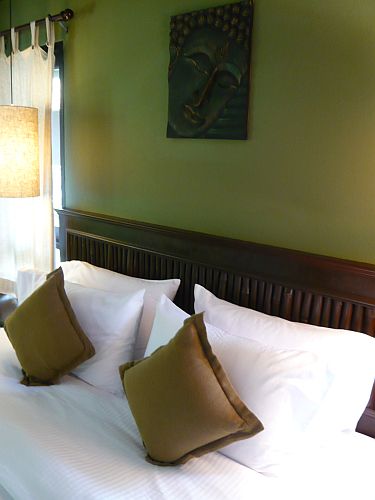 c0102085_1383876.jpg