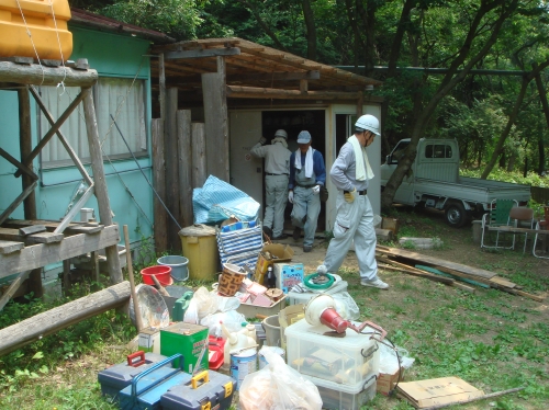 みさき里山クラブ定例活動日…物置整理整頓他_c0108460_17563189.jpg