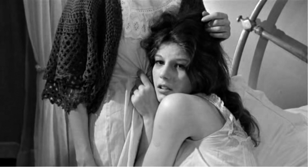 ステファニア・サンドレッリ（Stefania Sandrelli）「イタリア式離婚狂想曲」（1961）_e0042361_23861.jpg