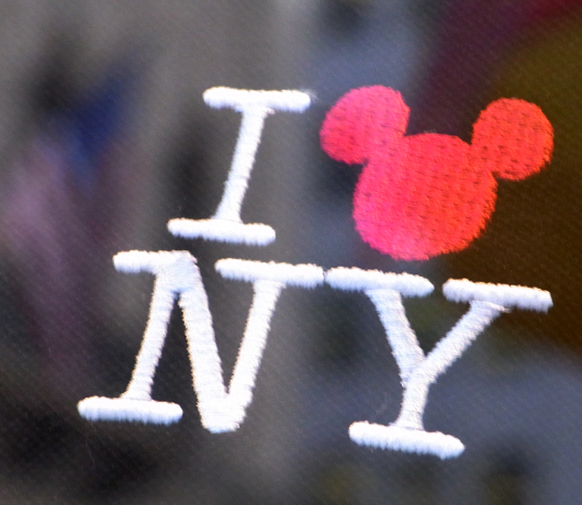 愛され続けて40年、I Love New Yorkのロゴ_b0007805_20543270.jpg
