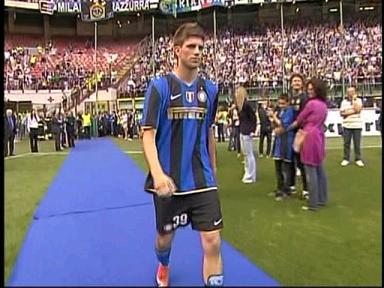 インテル 優勝セレモニー 2009 : Forza Pirlo!