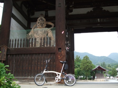 竹の内峠越えで奈良．．．でも結局いつもの大笑い・大量おみやげポタ！！(前編）_e0138081_1025688.jpg