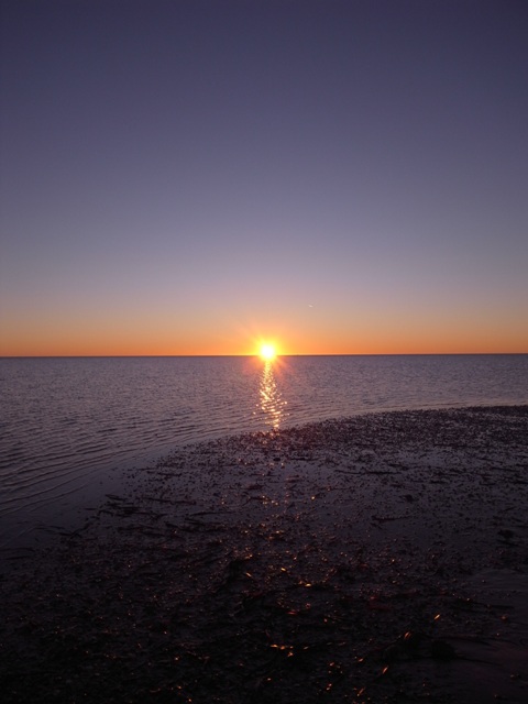 日の出と日の入り ハナトモのベルギー スウェーデン オーストラリア シンガポール日記