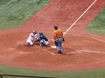 大学野球選手権 準決勝 創価大対冨士大_b0166128_13373381.jpg