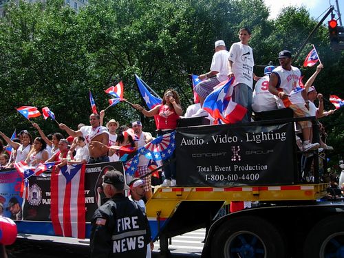 Puerto Rican Day Parade@Fifth Avenue_c0074444_7164076.jpg