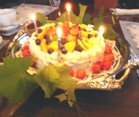 お疲れさん会＆　Happy　birthday_f0016868_1663329.jpg