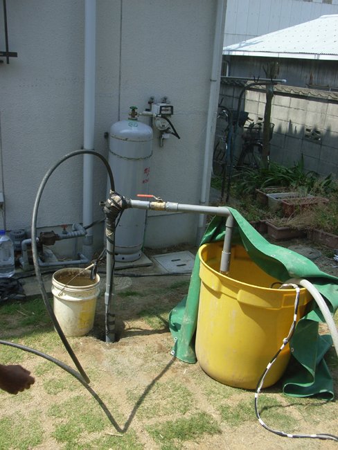 ついに水が出ました!_b0186200_1163224.jpg