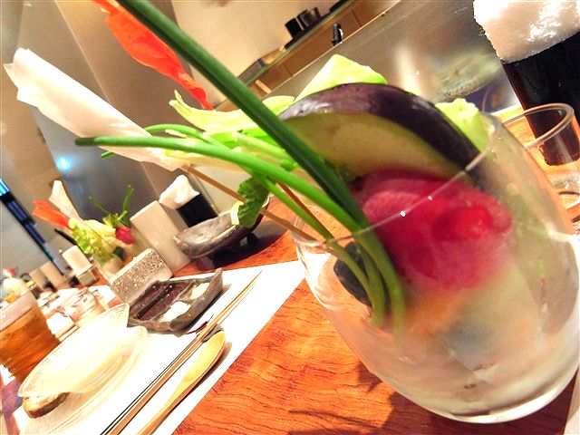 横丁へ、 ・・・ようこちょ。_c0116714_924489.jpg