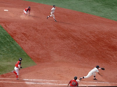 大学野球選手権 準々決勝 法政大対日本文理大_b0166128_12264911.jpg