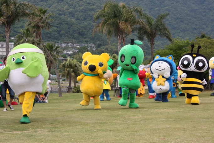 大分県内のゆるキャラが大集合 めじろぐ