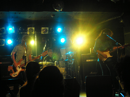 d0013834_03517.jpg