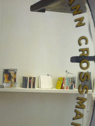 +ING Attic(プラスイング・アティック) 代官山の風と光の中で 本の交換会 xChange_Books☆.。†_a0053662_20411995.jpg