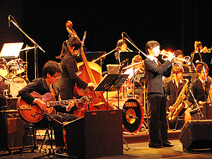 JAZZ HIT PARADE_e0118827_23251272.jpg